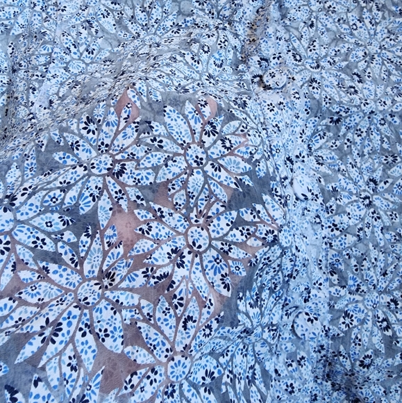 Zara Tops Zara Puffed Sleeve Crop Top Poshmark